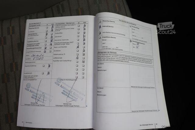 Panelinis furgonas VOLKSWAGEN T5 2. Hand / Klima / AHK / Scheckheft / FN: 248
