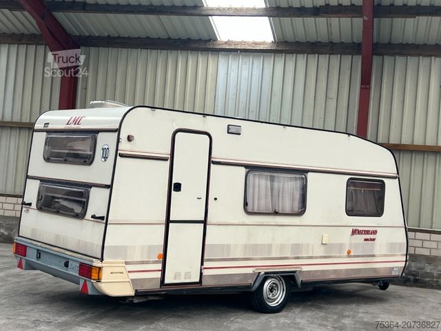 Caravan LMC 490 P Festbett + Etagenbett