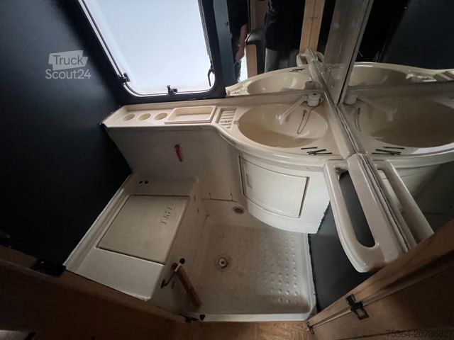 Caravan LMC 490 P Festbett + Etagenbett