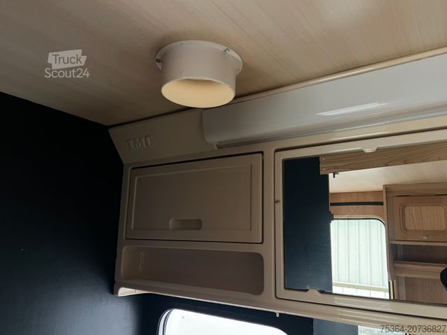 Caravan LMC 490 P Festbett + Etagenbett