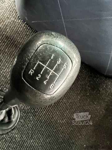 Λεωφορείο τουρισμού MERCEDES-BENZ Medio 4.2 D 130 kw 26 Sitze Dachklima Ahk Euro 3