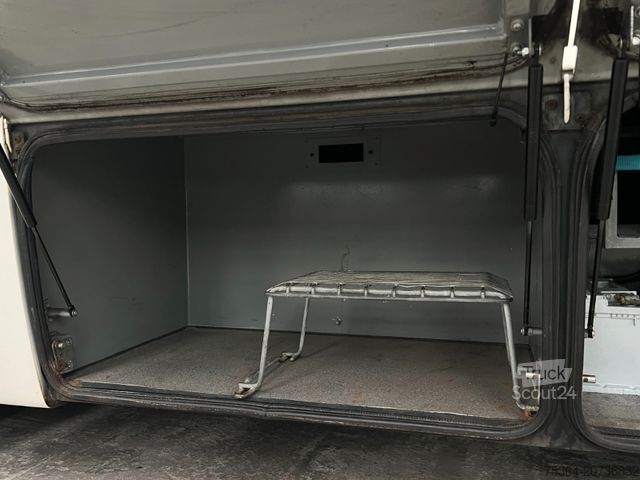 Λεωφορείο τουρισμού MERCEDES-BENZ Medio 4.2 D 130 kw 26 Sitze Dachklima Ahk Euro 3