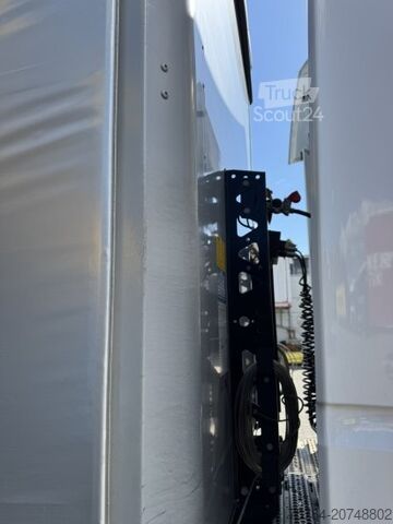 Åben sættevogn med presenning KöGEL 3-ACHS CURTAINSIDER PLANE NEU, TÜV NEU MIETKAUF MGL.