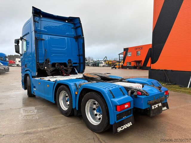 Standarta traktors Scania R 540 6x4 RETARDER