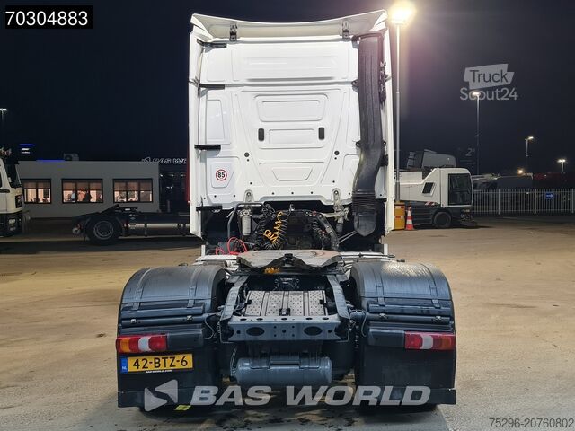 Standard-SZM Mercedes Actros 1945 4X2 NL-Truck StreamSpace 2xTanks