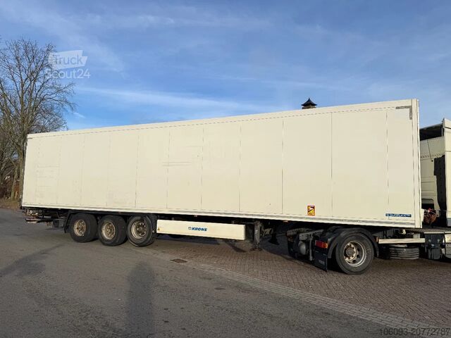 Valigia Krone 3 ass geisoleerde oplegger met laadklep