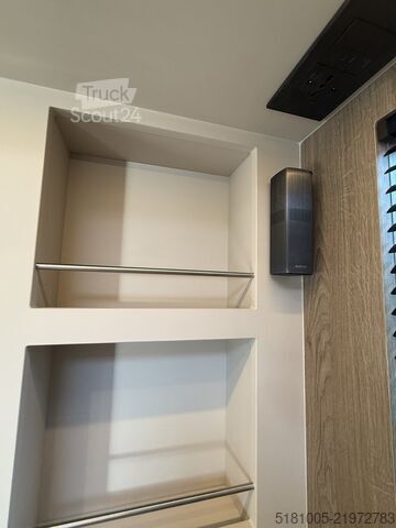 Zirgu transports Mercedes-Benz Actros Mercedes Actros STX Luxury-line, 6 prds ...