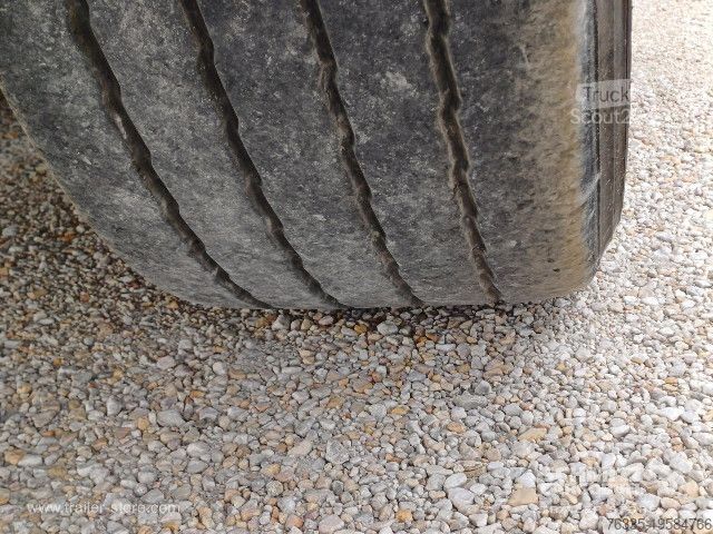 Semirimorchio frigorifero Schmitz Cargobull Reefer Multitemp