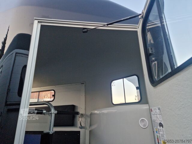 Keson prikolica Cheval Liberté Gold Aluline Marathon 2 Pferde & Kutsche