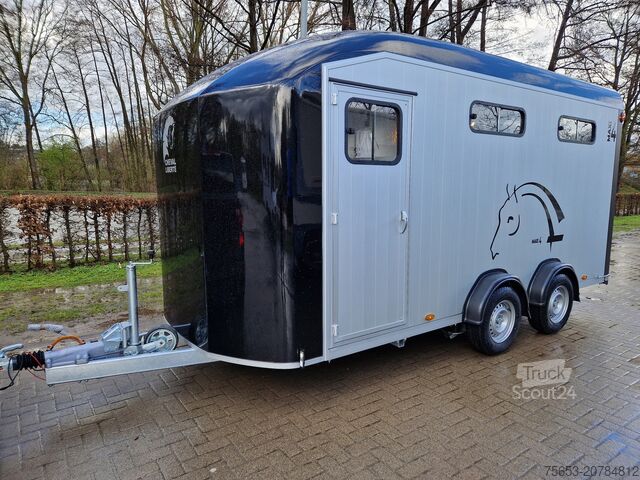 Zirgu piekabes Cheval Liberté bis 4 Pferde Cheval Maxi 4 Pullman