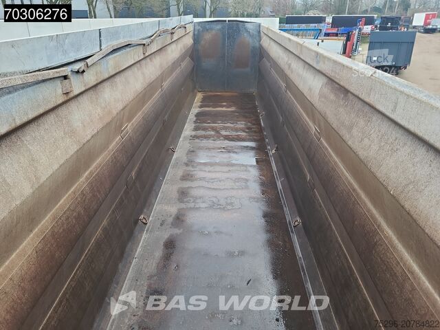 شاحنة قلابة STAS S300CX TUV 06/26 Lifting Axle 68m3