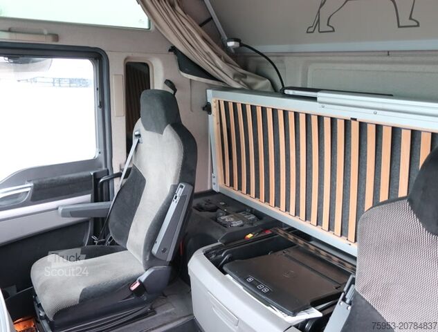 Camion porte-caisses amovibles MAN 26.510 FLLC TGX BDF Intarder Lenkachse XXL