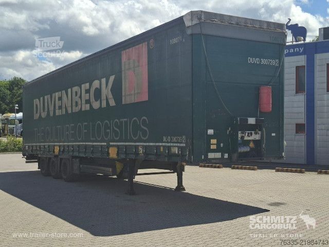 Semirimorchio con telone Schmitz Cargobull Curtainsider Mega