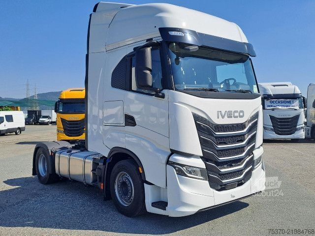 Trattore stradale standard IVECO S-WAY AS440S50T/P