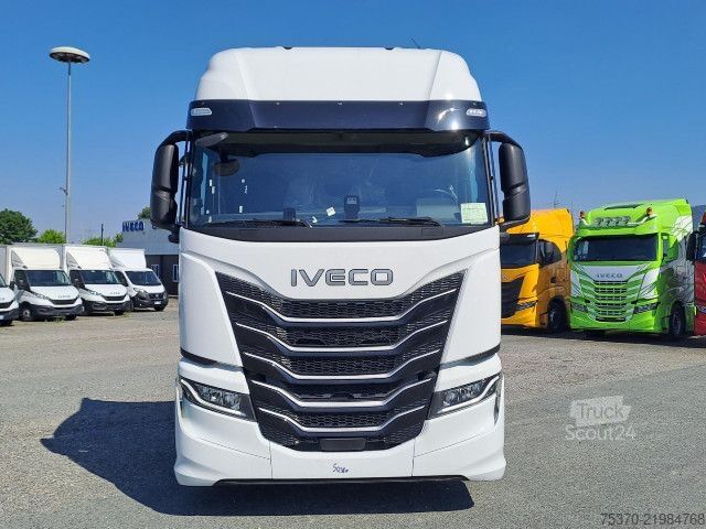 Trattore stradale standard IVECO S-WAY AS440S50T/P