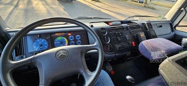 Odtahové vozidlo Mercedes-Benz Atego 817