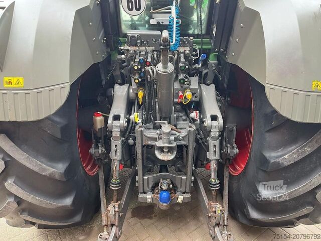 Tracteur Fendt 826 Vario Profi Plus