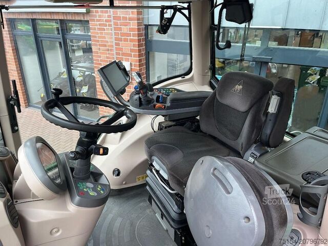 Tracteur Fendt 826 Vario Profi Plus