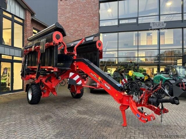 Šienapjovės technologija Kuhn MergeMaxx 950