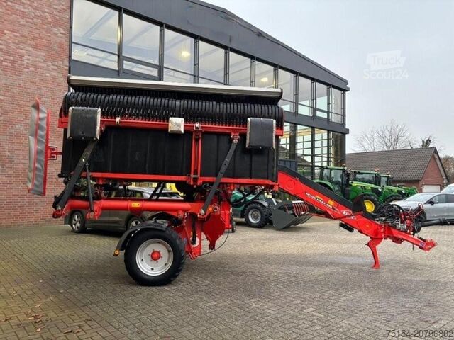 Šienapjovės technologija Kuhn MergeMaxx 950