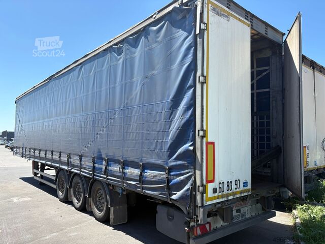 Open oplegger met zeil Fruehauf 