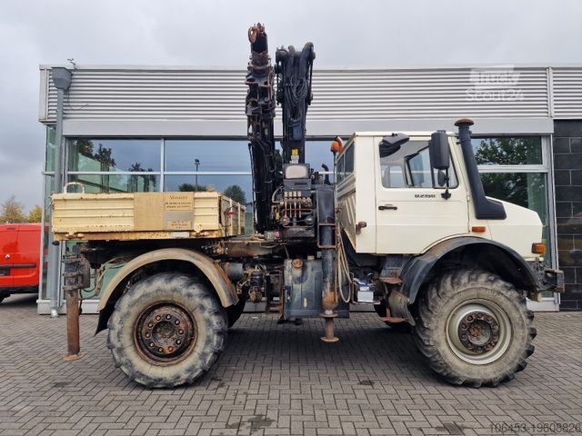 Plato nákladné auto MERCEDES-BENZ Unimog U 2150 Hiab 225 - E 3 Kran 4 x 4 Allrad