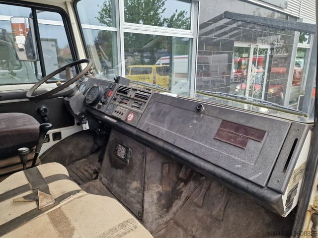 Plato nákladné auto MERCEDES-BENZ Unimog U 2150 Hiab 225 - E 3 Kran 4 x 4 Allrad