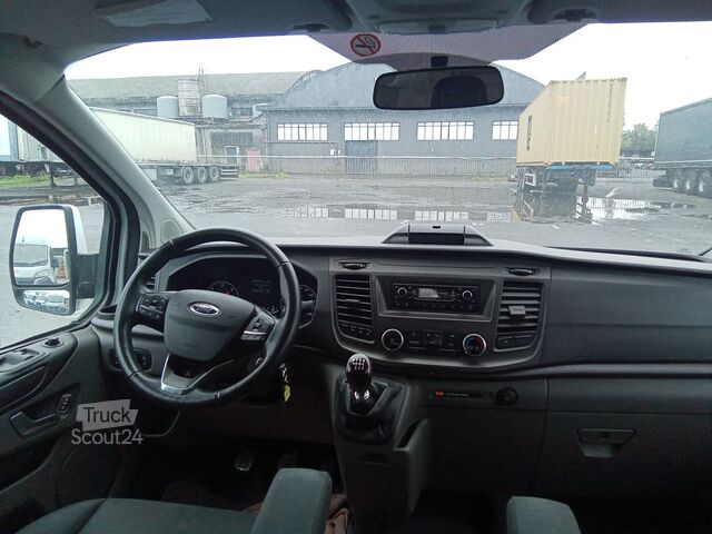 Autorulotă Ford Panama P10 Camper | 4 Schlafplätze Küche + Aufstelldach