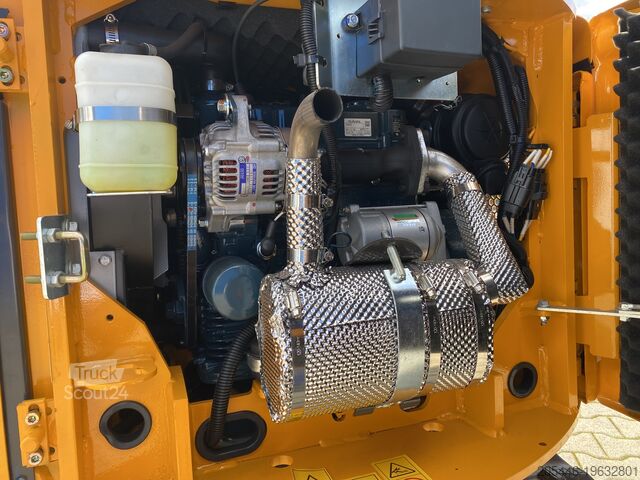 Miniescavatore con caricatore basso + pacchetto accessori Berger Kraus BK1300JSR mit Kubota Motor + Schwenkarm