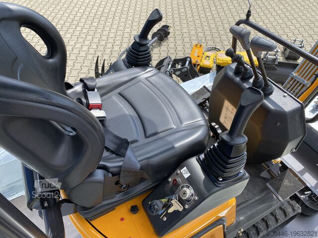 Minirypadlo s nízkozdvižným nakladačem + balíček příslušenství Berger Kraus BK1300JSR mit Kubota Motor + Schwenkarm