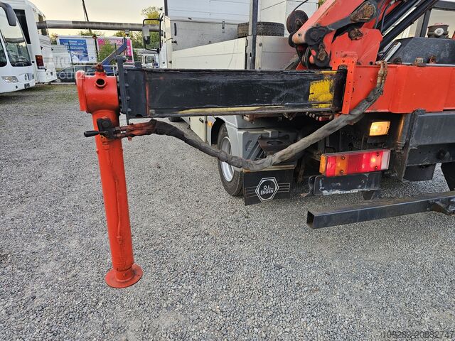 Pick-up furgons Mercedes-Benz 817/42AT7 Palfinger PK 5000 B Werkstatt