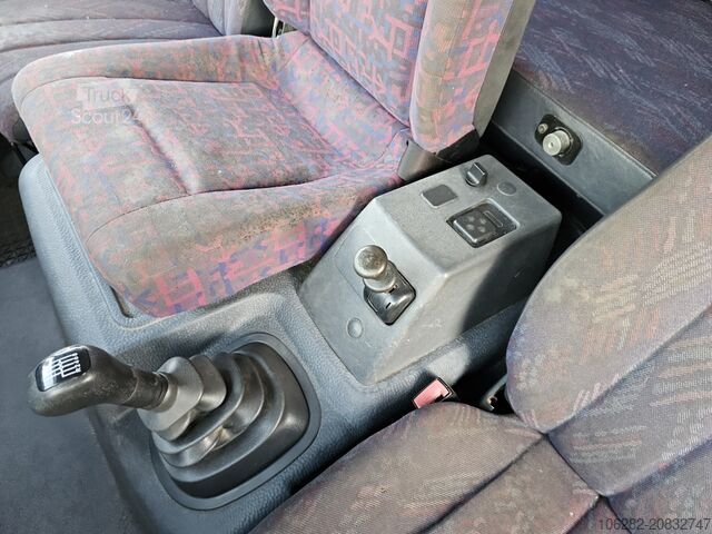 Pick-up furgons Mercedes-Benz 817/42AT7 Palfinger PK 5000 B Werkstatt