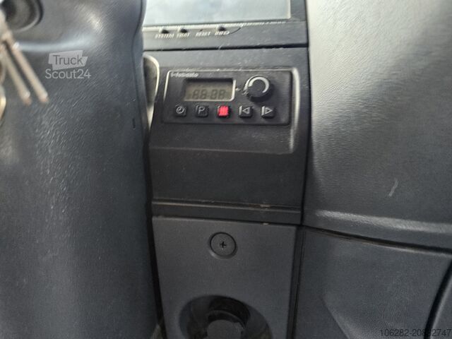 Pick-up furgons Mercedes-Benz 817/42AT7 Palfinger PK 5000 B Werkstatt