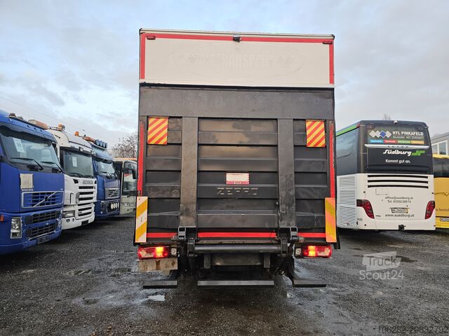 Kutu kamyonu Volvo FL 240 4x2 16tons Seitentüren Koff