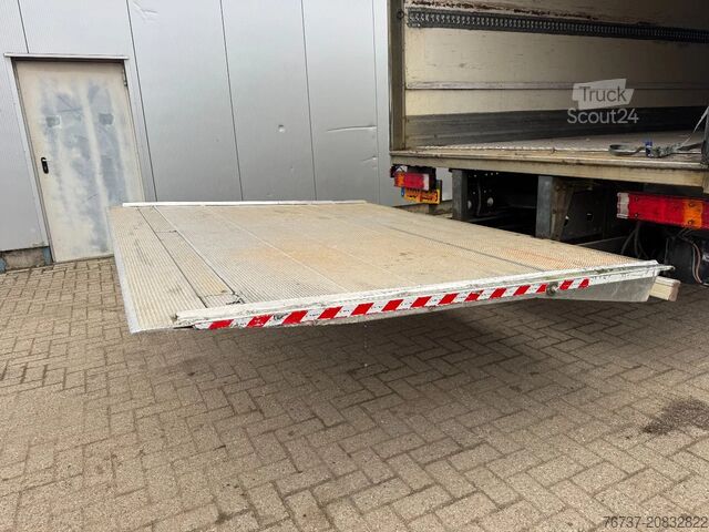 Valise Mercedes-Benz Atego 1224 **EURO4-BOX 8.25L**