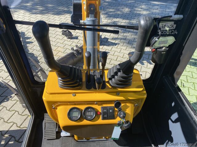 Miniescavatore con pacchetto pala Berger Kraus BK1250KSR mit Kabine und Schwenkarm