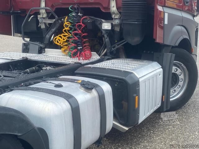 Cap tractor standard  Actros 1845 LS nRL Low Liner
