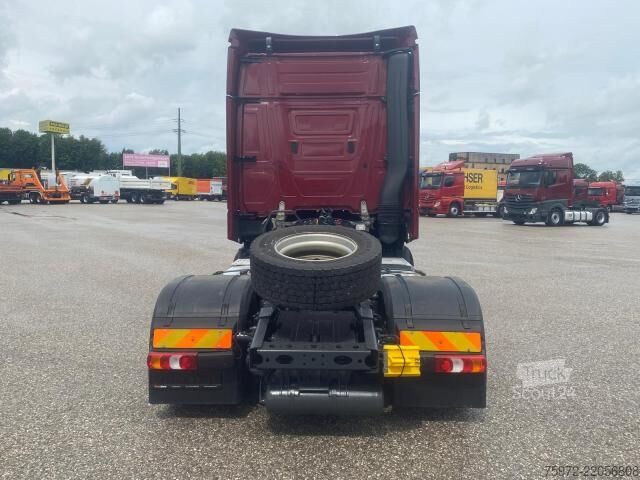 Cap tractor standard  Actros 1845 LS nRL Low Liner