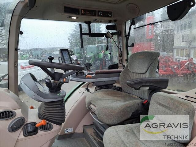 Traktor Fendt 718 VARIO S4