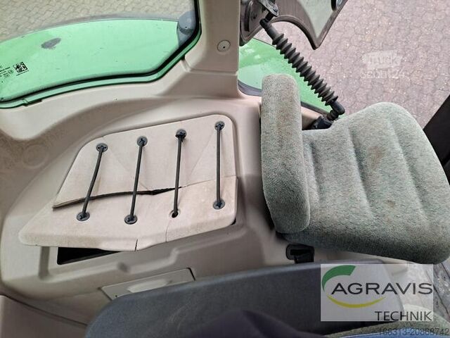 Traktor Fendt 718 VARIO S4