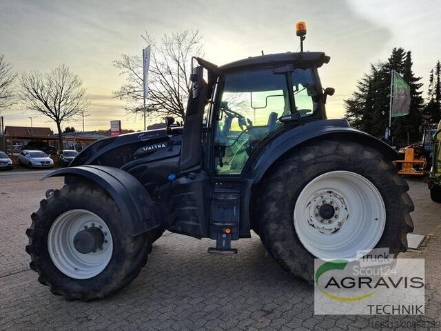 Traktor Valtra T 214 D
