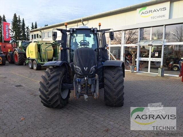 Traktor Valtra T 214 D
