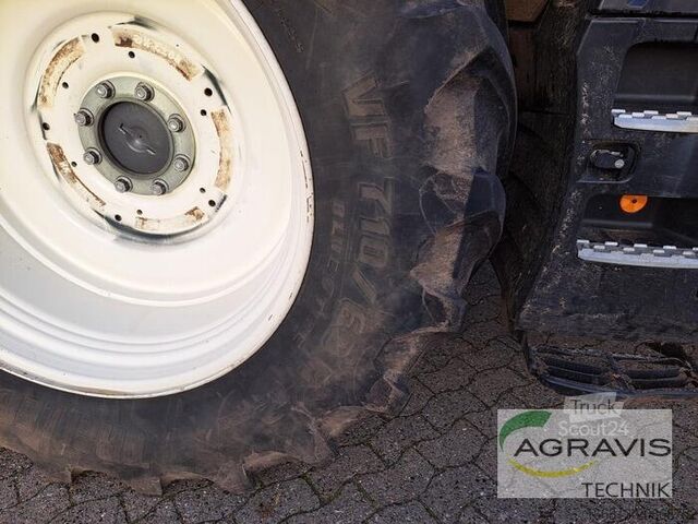 Traktor Valtra T 214 D