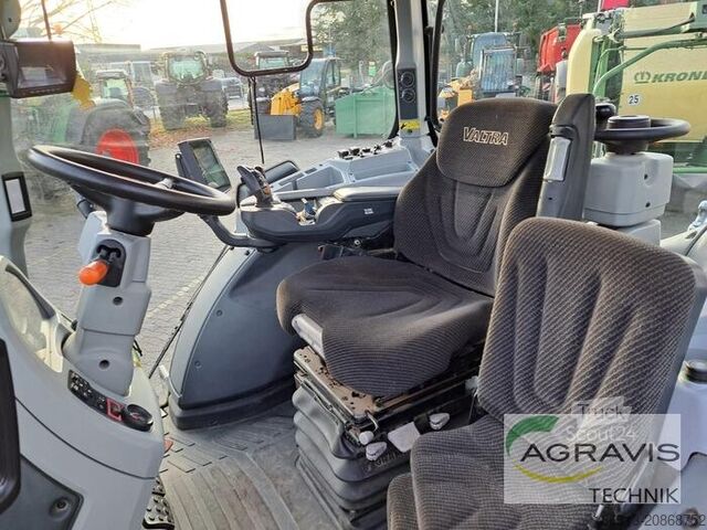 Traktor Valtra T 214 D