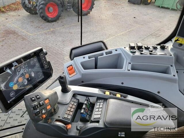 Traktor Valtra T 214 D