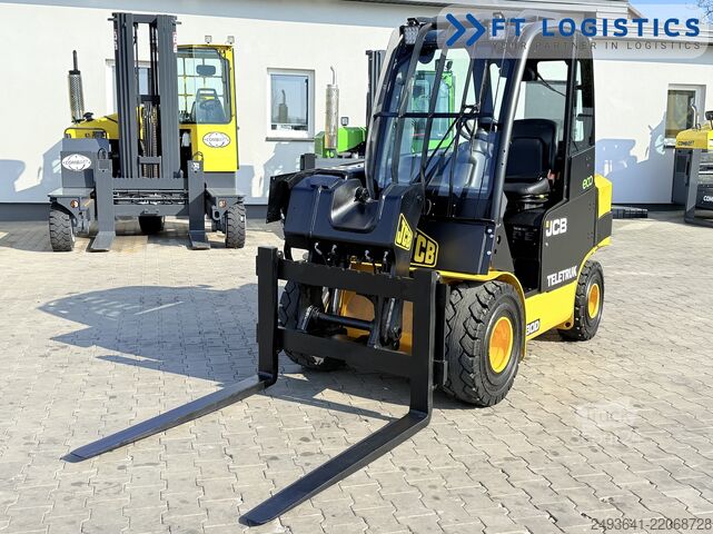 رافعة تلسكوبية JCB TLT 30D NEW TIRES CABIN ONLY 4478 HOUR