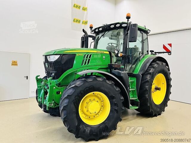 Tractor John Deere 6215R