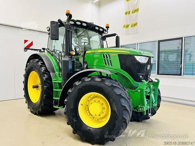 Tractor John Deere 6215R