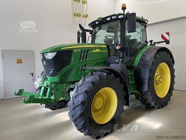 Tractor John Deere 6215R