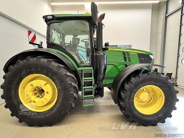Tractor John Deere 6250R ULTIMATE CommandPro